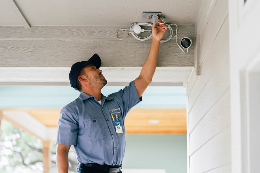 Electrical Wiring in Bee Cave, TX